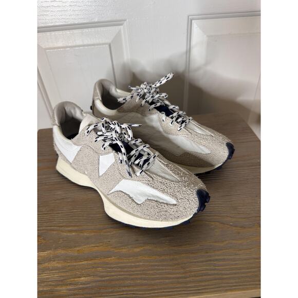 New Balance 327 Shoes Mens Size 7 Beige White Suede Colorblock Sneakers MS327RF1 - Picture 4 of 13